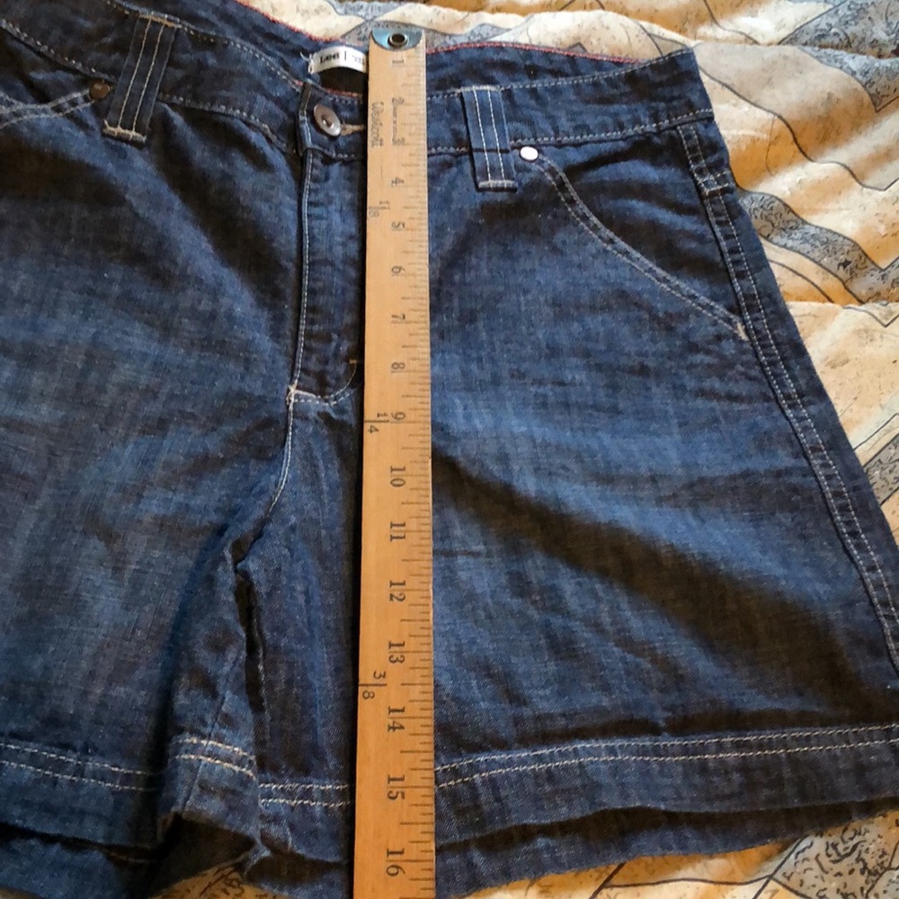 Lee denim shorts sz 8 womens - Picture 5 of 7